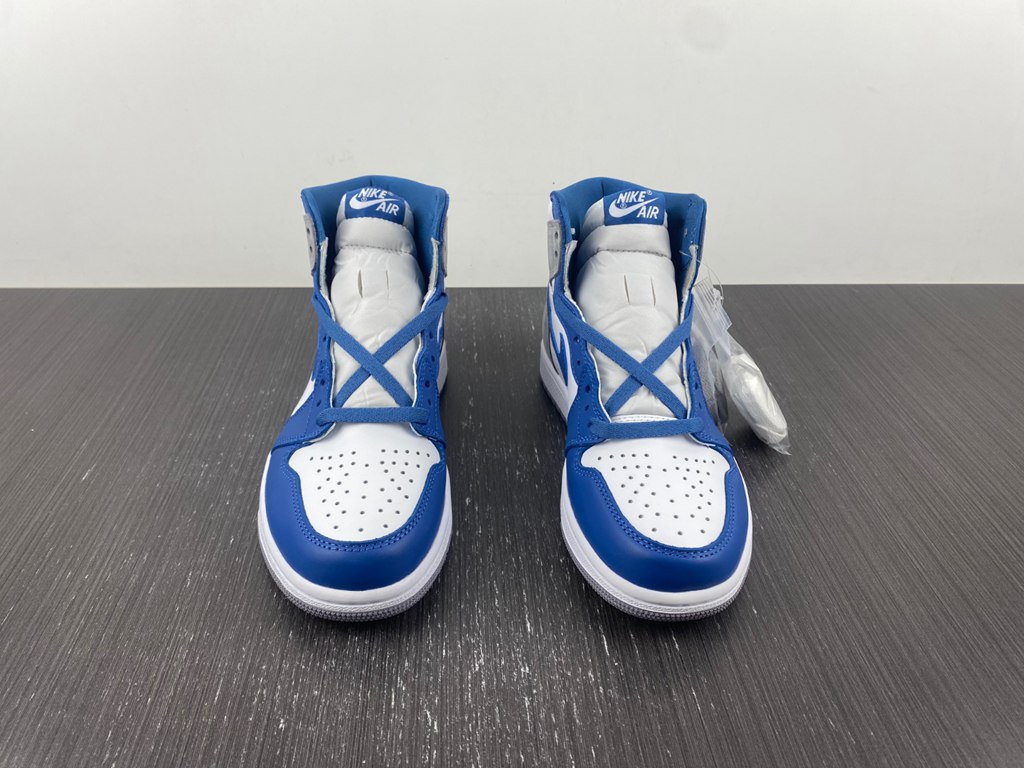 Air Jordan 1 High OG True Blue